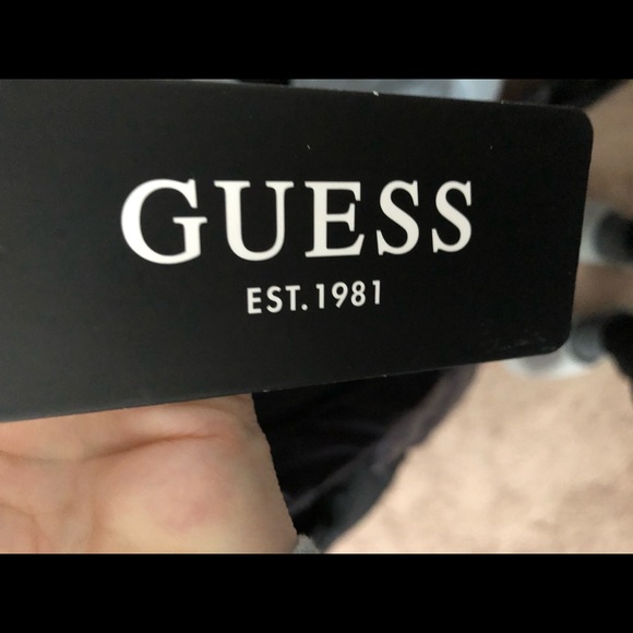 Guess colorblock puffer jacket men - Picture 10 of 11